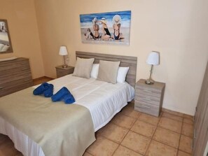 2 Schlafzimmer, Bügeleisen/Bügelbrett, Internetzugang, Bettwäsche