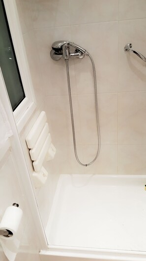 Handdoeken, zeep, shampoo, toiletpapier