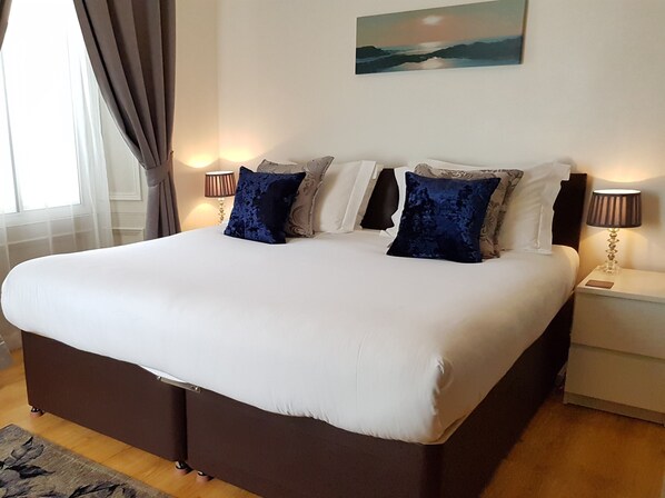 2 bedrooms, iron/ironing board, free WiFi, bed sheets