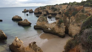 Beach nearby, sun loungers, beach towels