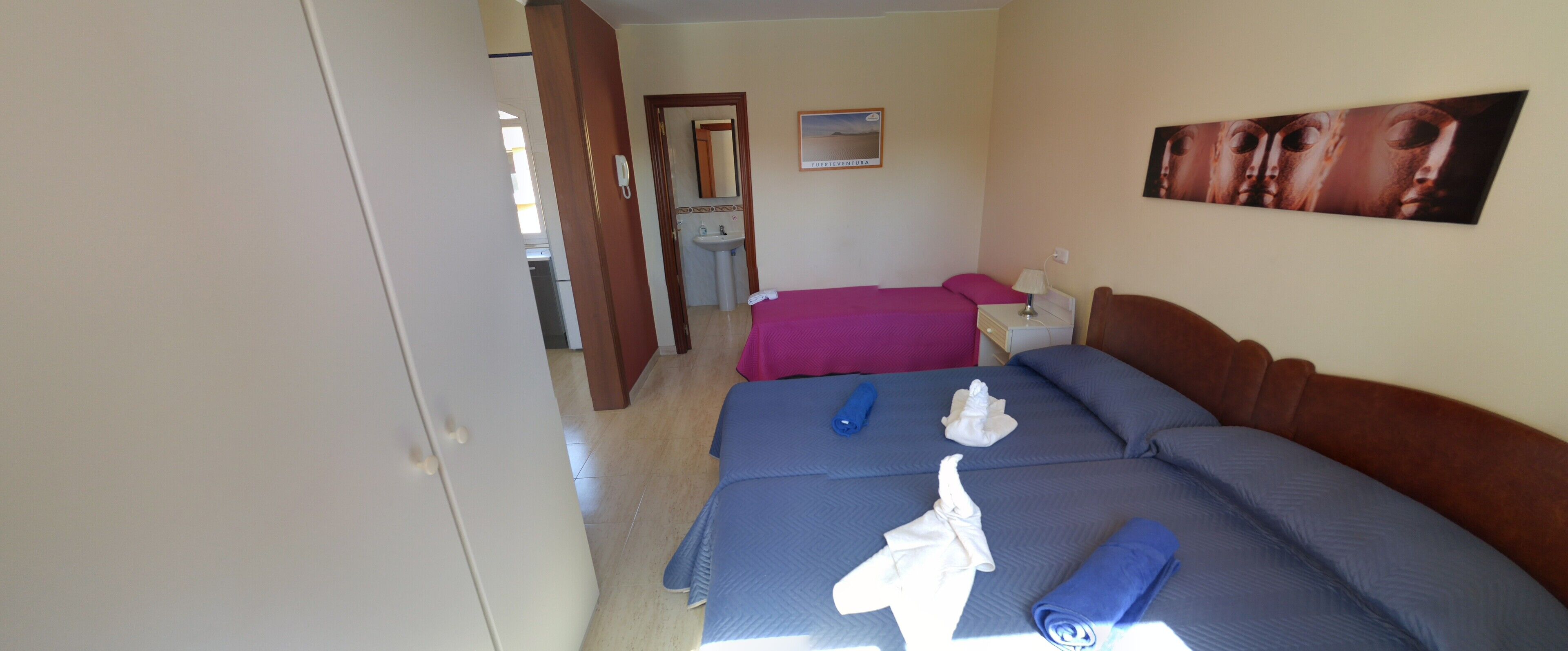 P1 ROMANTIC & SUNNY APARTMENT