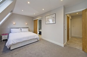 1 chambre, fer et planche Ă repasser, accĂšs Internet, draps fournis