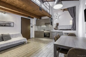 2 chambres, fer et planche à repasser, accès au Wi-Fi (inclus)