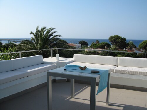 One-family house garden, Pool, Garage, 3 bedrooms, Great luxury