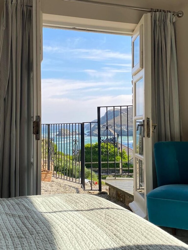 3 chambres, fer et planche à repasser, lit parapluie, Wi-Fi gratuit