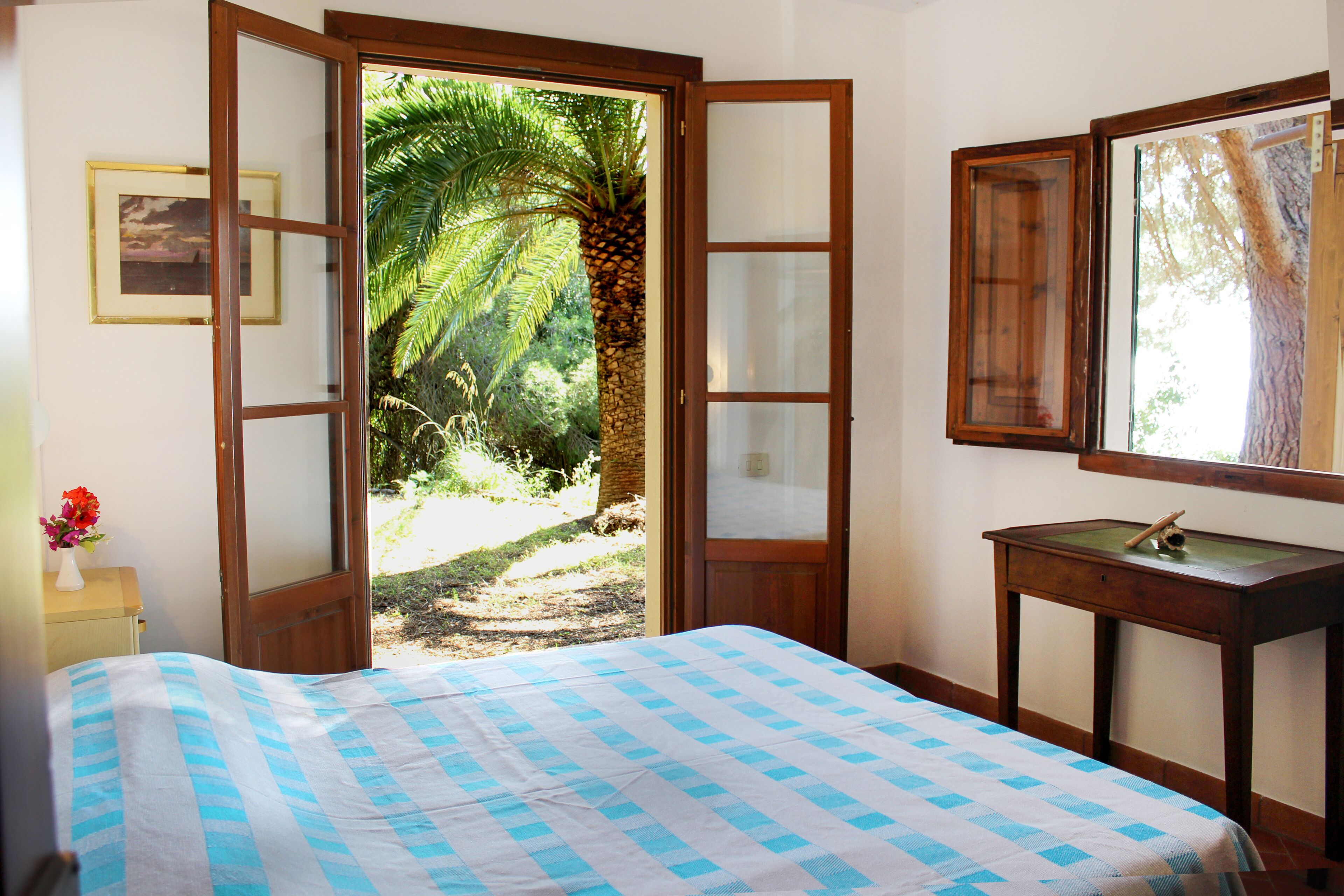 4 Schlafzimmer, Schreibtisch, Bügeleisen/Bügelbrett, WLAN