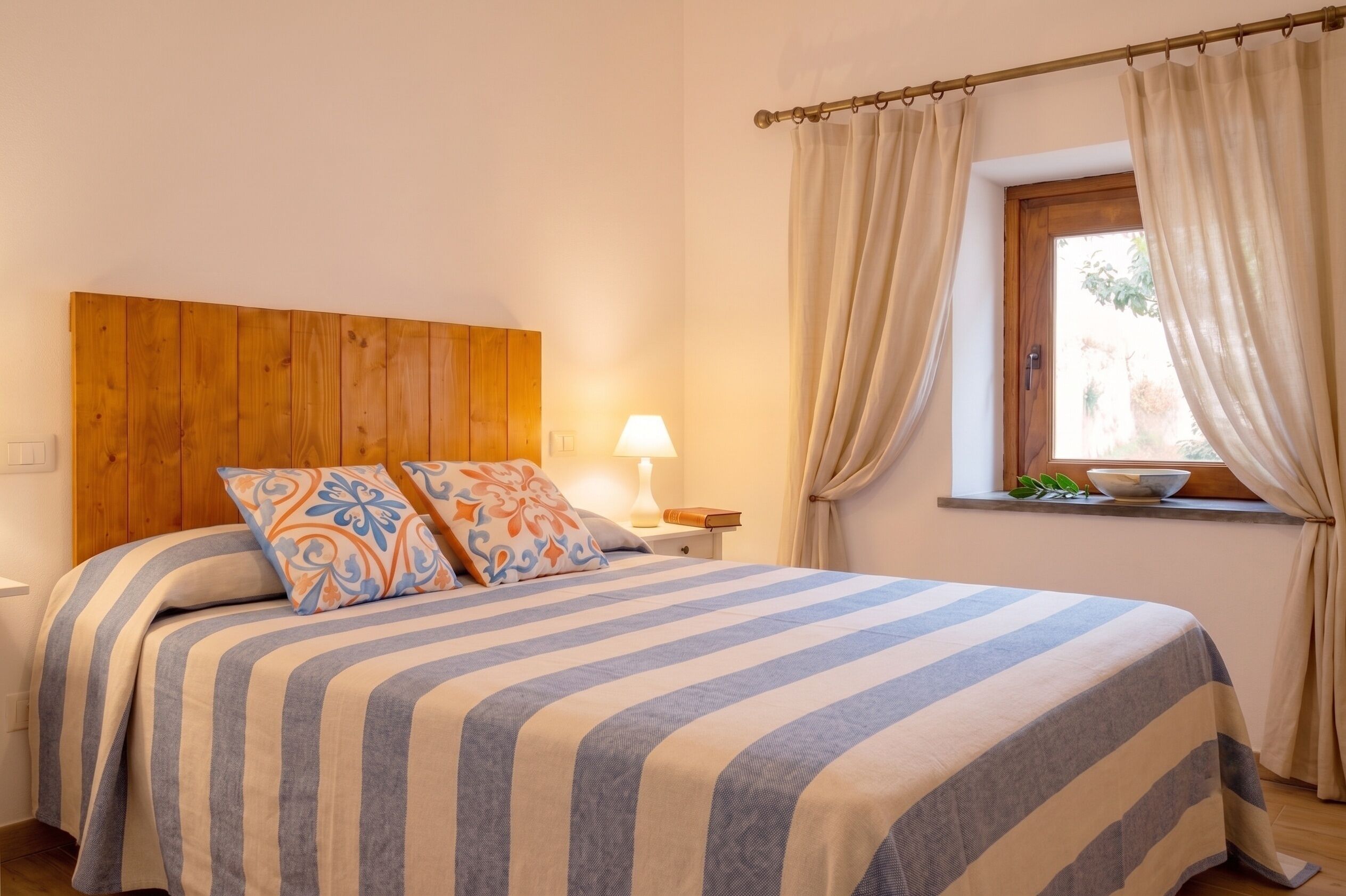 2 dormitorios, tabla de planchar con plancha, wifi gratis y ropa de cama