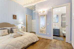 2 soverom, strykejern/-brett, wi-fi (inkludert) og sengetøy