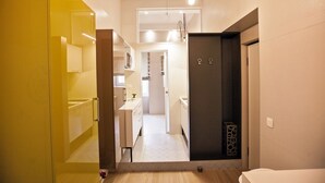 Luxury Suite - Modern Home at Bacvice Beach (Split)