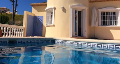 Detached 3 bedroom 2 bathroom villa with private south facing pool.