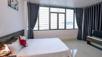 Deluxe Apartment | 1 bedroom, premium bedding, down comforters, Tempur-Pedic beds