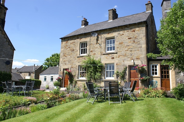 Birch Cottage on left, Beech Cottage on right