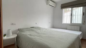 2 chambres, fer et planche Ă repasser, lit parapluie, Wi-Fi gratuit