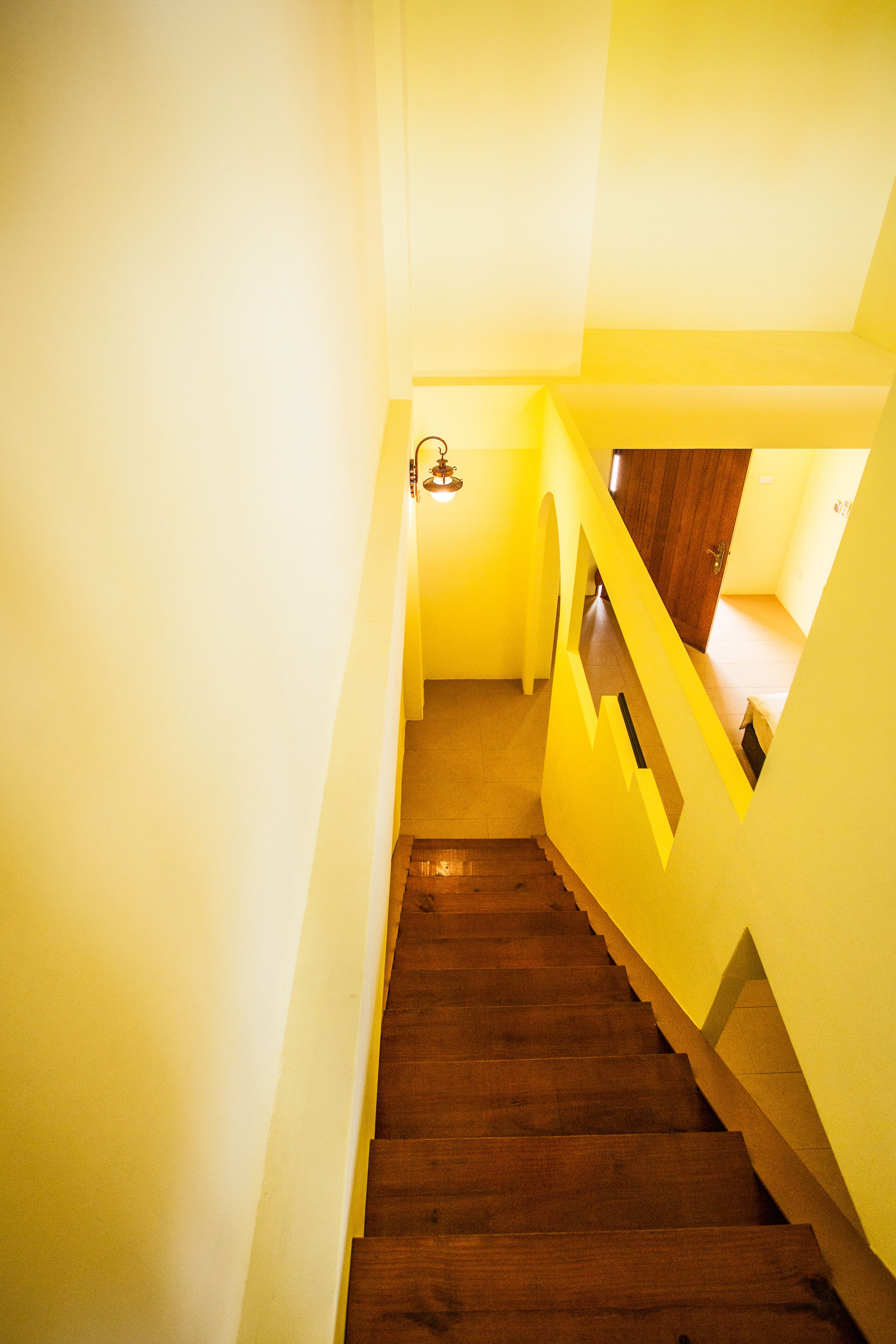 quadruple room (b) | soundproofing, free cots/infant beds, free wifi, bed sheets