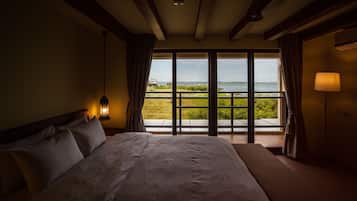 Vierpersoonskamer (B) | Geluiddichte muren, gratis babybedden, gratis wifi, beddengoed