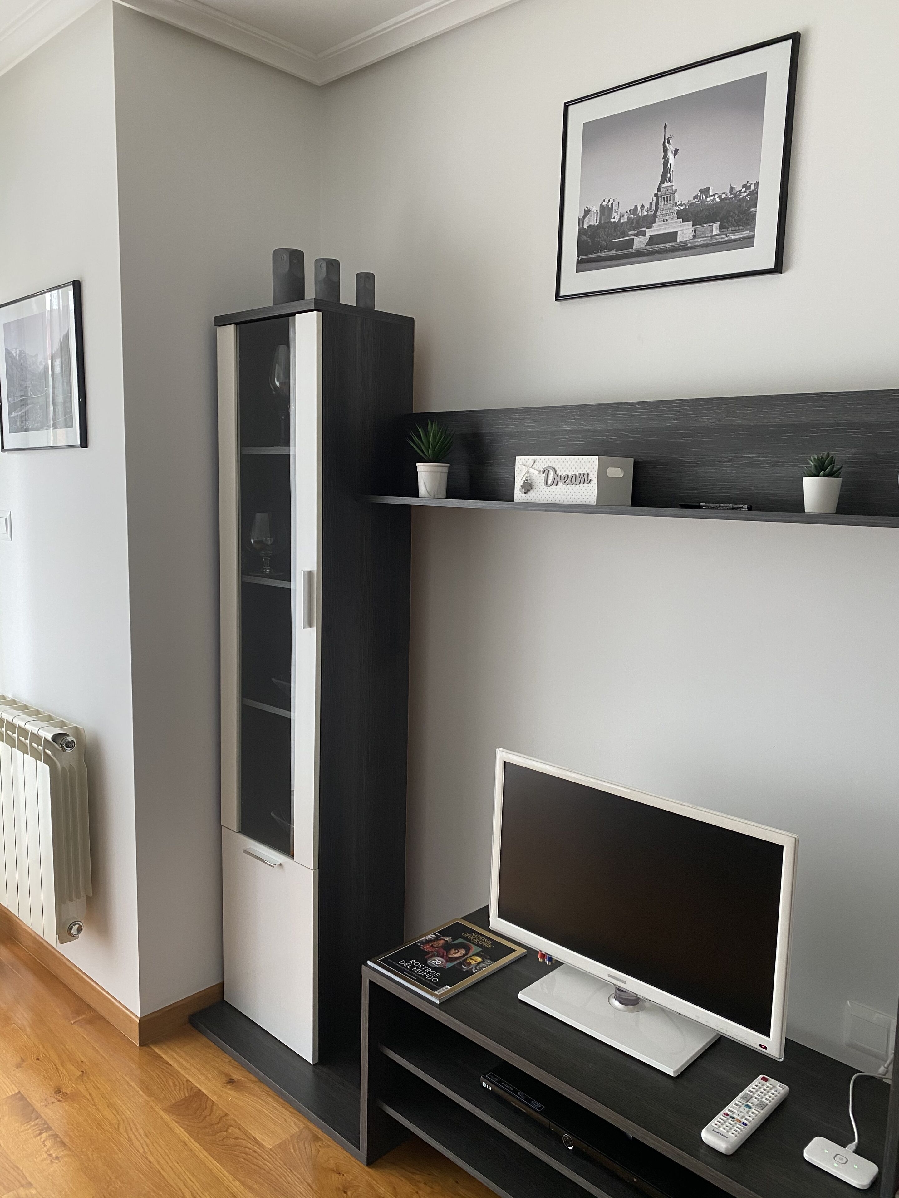 ATLANTIS 2 KEYS APARTMENT, + FREE PRIVATE PARKING PLACE, + WIFI