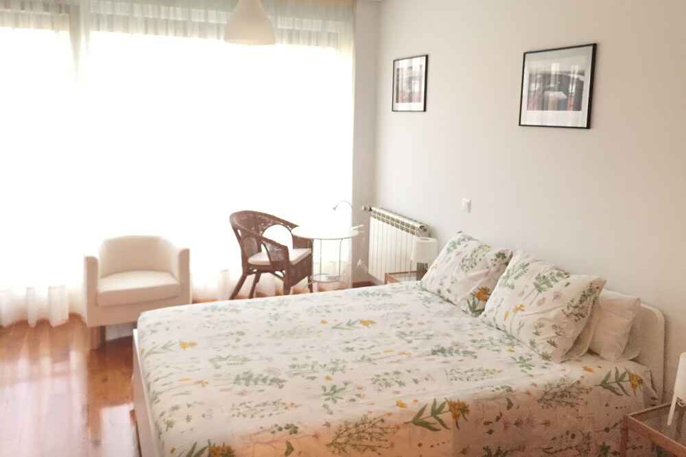 ATLANTIS 2 KEYS APARTMENT, + FREE PRIVATE PARKING PLACE, + WIFI