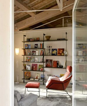 Interior - Holiday home for those who like to stop in history and stories (Assisi)