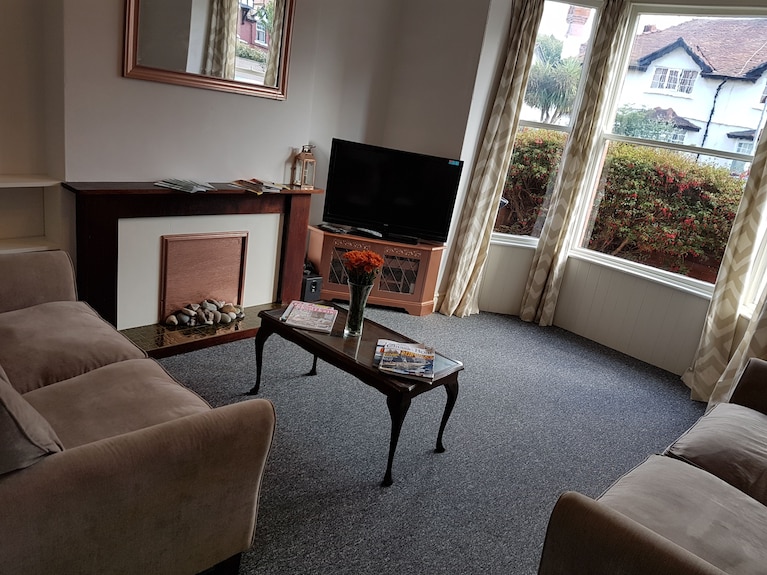 Victorian Llandudno 6bed,3rcpns.2mins To Beach. Fb Craig-y-don Holiday - Conwy