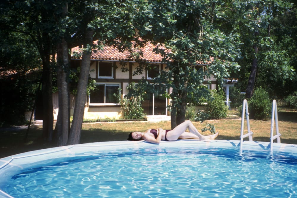 Villa of charm with swimming-pool, 14 people