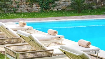 Beheizter Pool