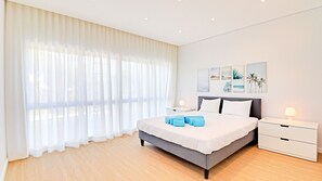 4 soverom, strykejern/-brett, wi-fi (inkludert) og sengetøy