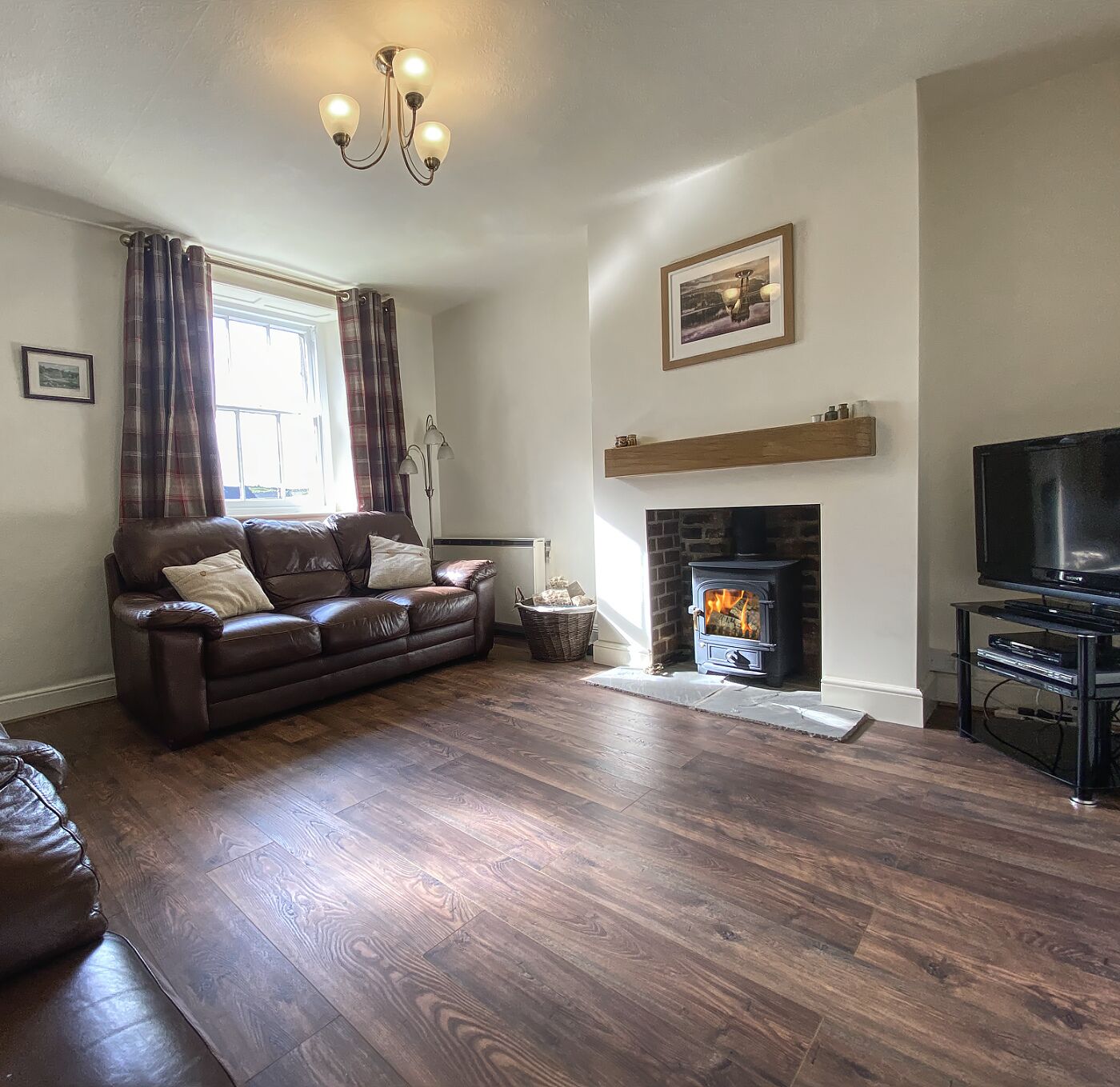 Beech Cottage, centrally situated in the village of Hartington