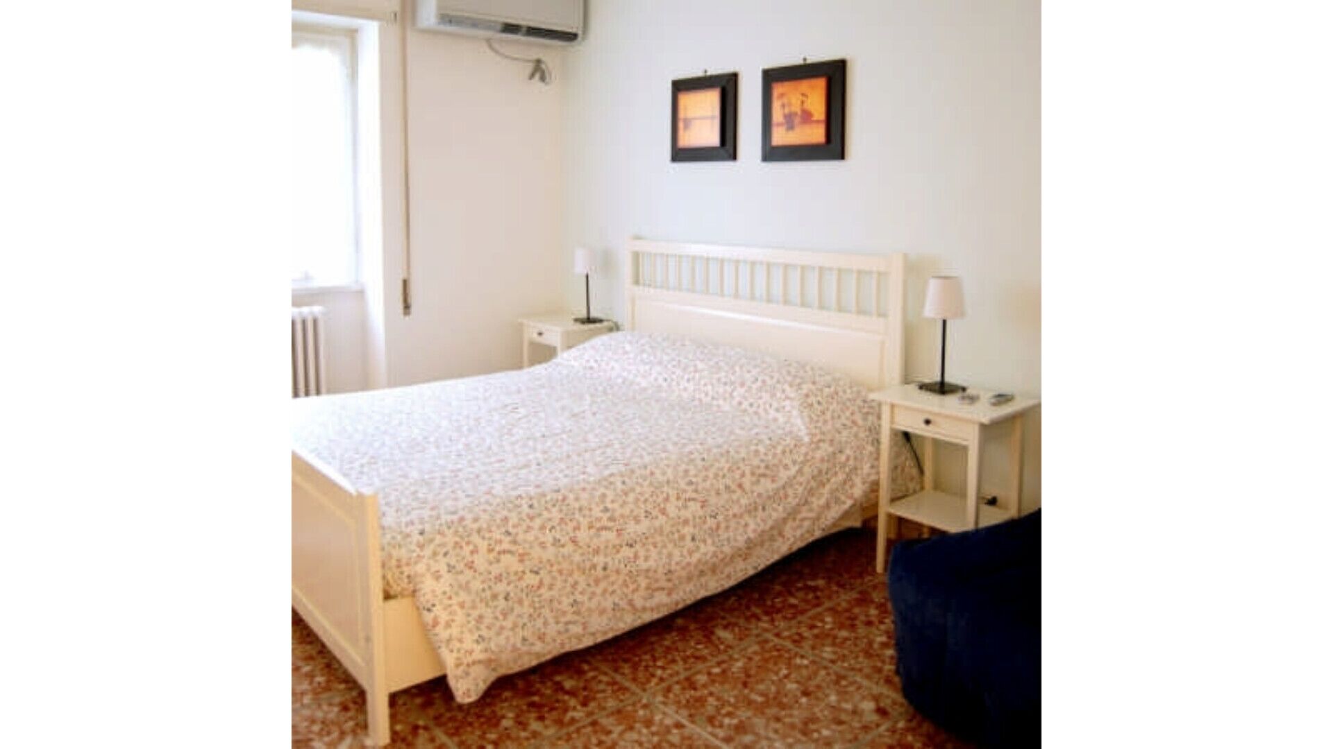 Lilac apartment near Metro five minutes from the Vatican 