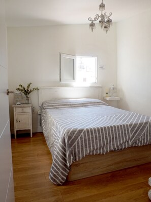 2 Schlafzimmer, Bügeleisen/Bügelbrett, kostenloses WLAN, Bettwäsche