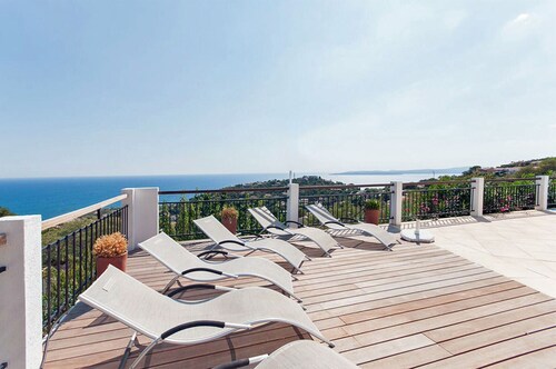 Villa pour 8 personnes avec vue mer époustouflante