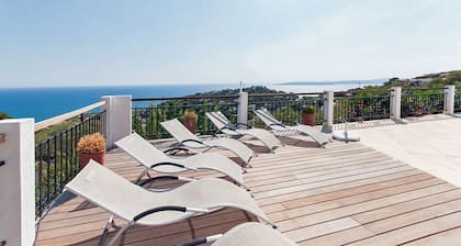 Villa pour 8 personnes avec vue mer époustouflante