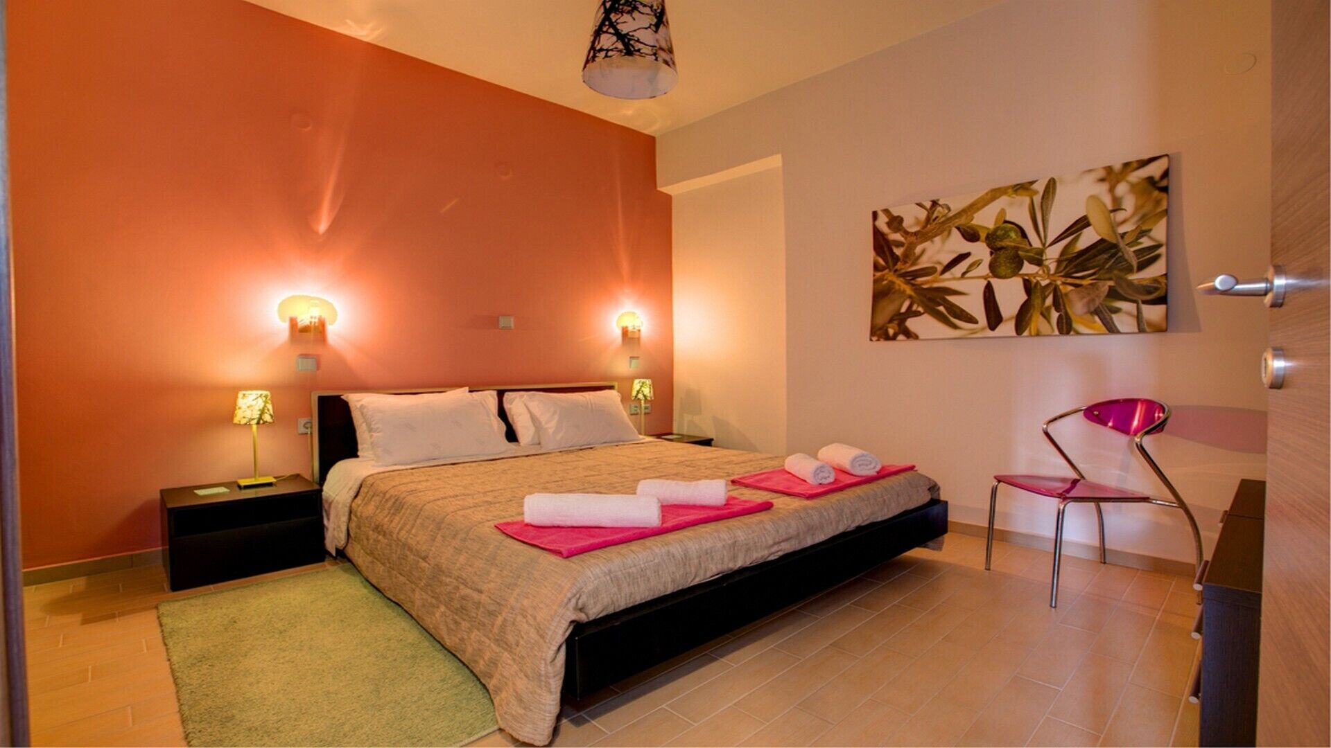 Seafront Villa With Private Pool & Gardens, 10min walking from Gaios