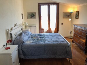 3 Schlafzimmer, Bügeleisen/Bügelbrett, Reisekinderbett, kostenloses WLAN