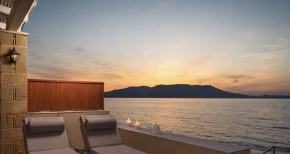 Beachfront Villa Kochily Only 10 Metres From The Sea