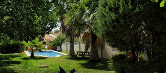 Comfortable house with private pool in the middle of nature