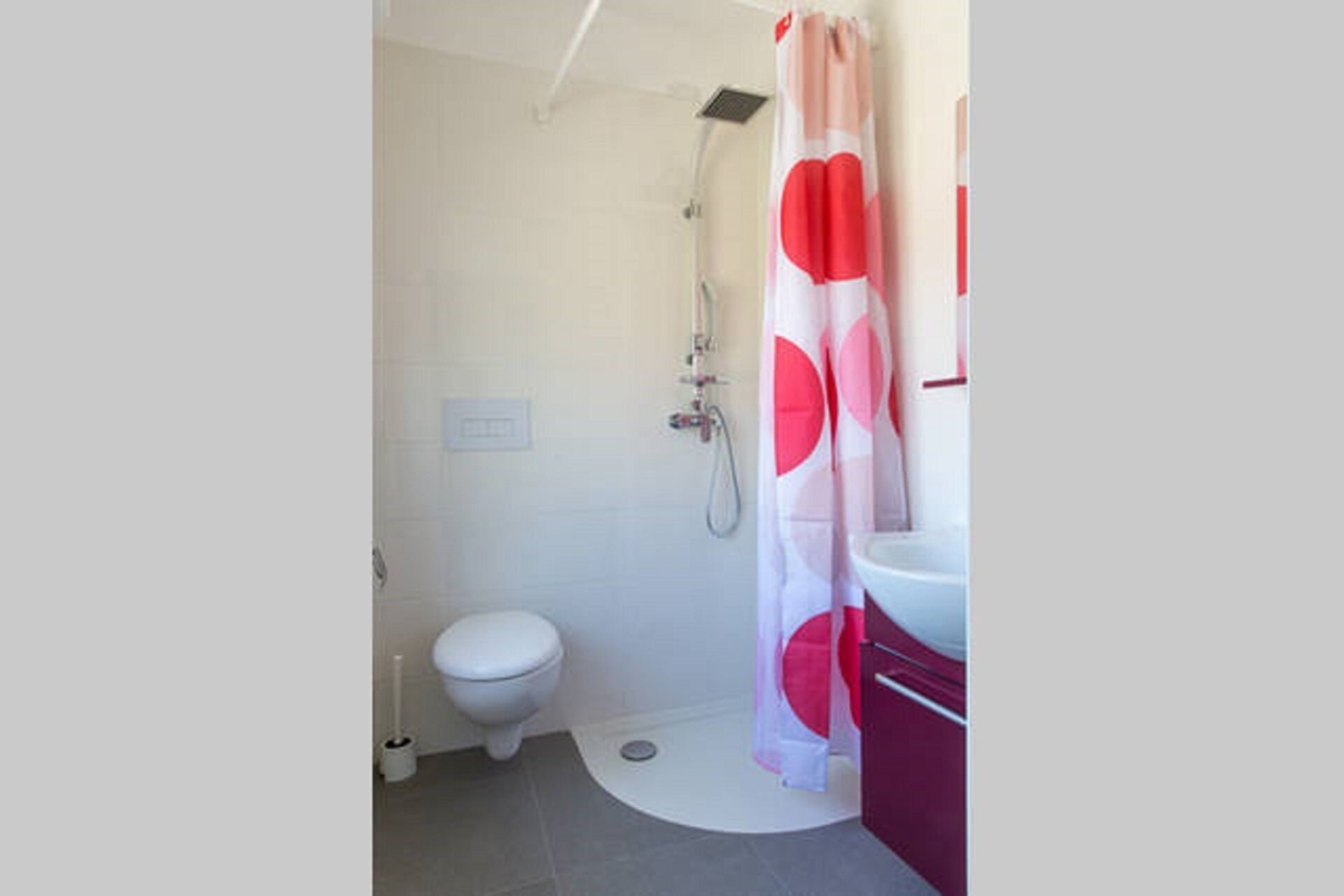 6 - Double with large balcony overlooking Lake Torbole