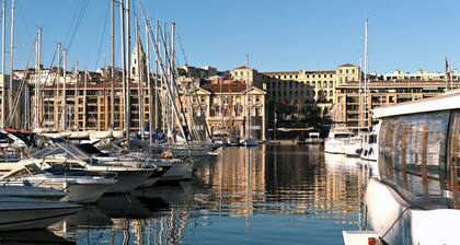 Marseille-Vieux Port,trÚs bien situé dans la zone touristique et culturelle