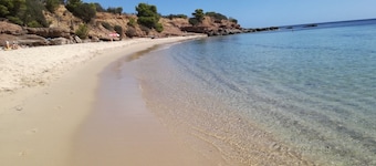 Calaverde - S. Margherita-Pula: 200mt from the beach - house with garden