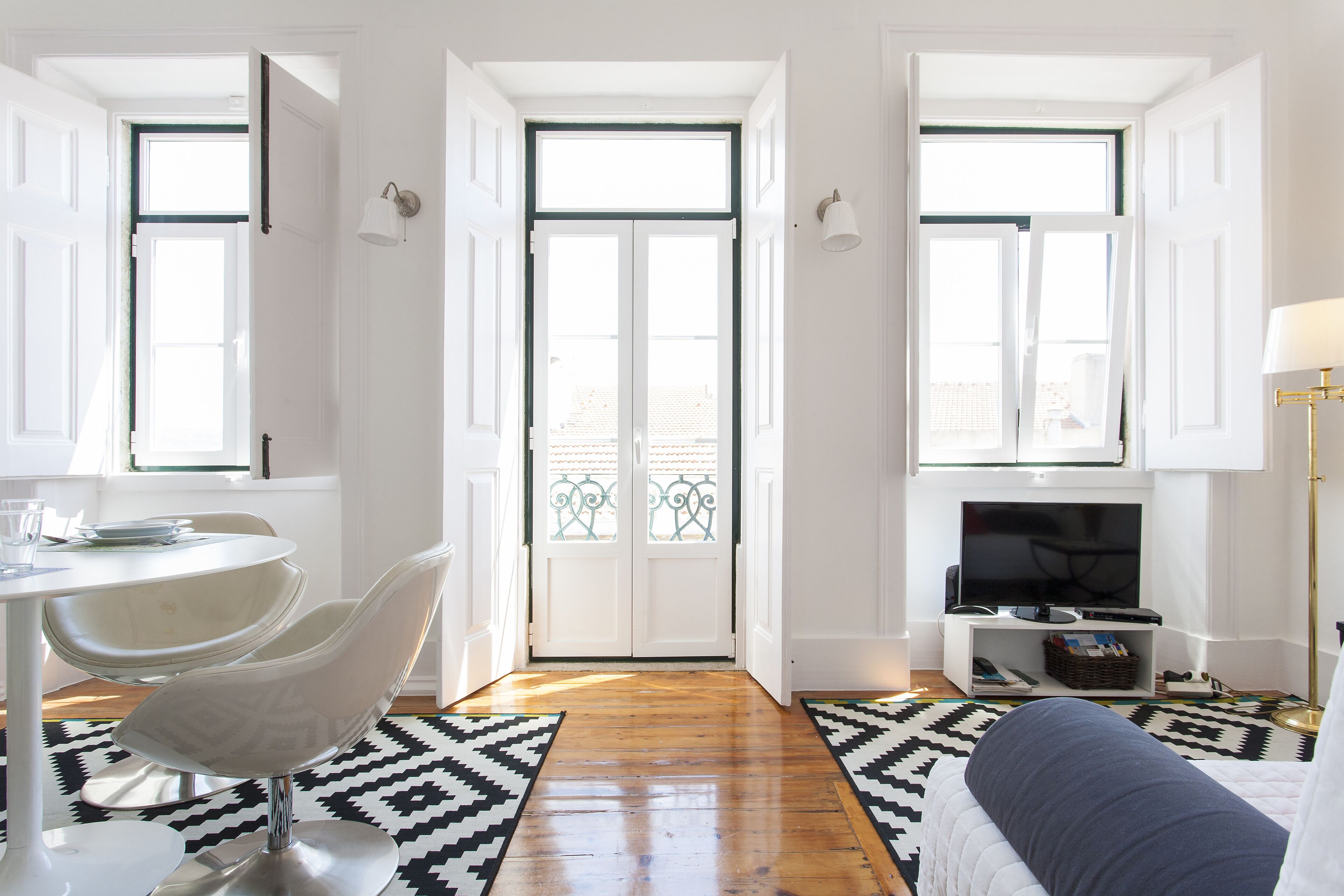 NEW! 1 bedroom apartment in Bethlehem with panoramic views of the river and historic district