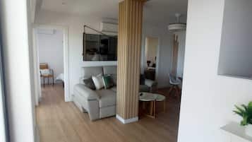 Smart TV, table football, ping pong, books