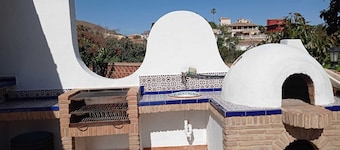 House with garden and private pool.