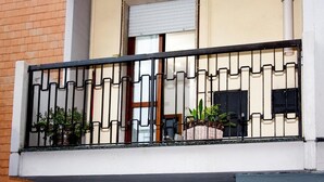 Balcony - CityWalls Guest House Bergamo (Bergamo)