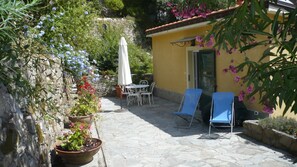 Terrace/patio - Quiet with view of the Tigulio Gulf and Santa Margherita Ligure. (Santa Margherita Ligure)