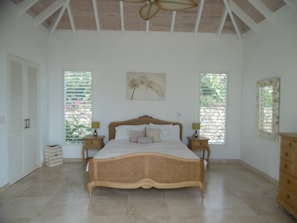 4 bedrooms, in-room safe, iron/ironing board, travel cot
