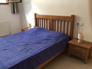 3 bedrooms, iron/ironing board, free WiFi - L'Escala: House with swimming pool (L'Escala)