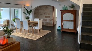 Dining - LAST MINUTE SPECIAL OFFER- luxurious secluded house with pool (San Luis)