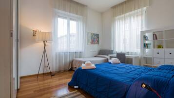 2 habitaciones, escritorio y insonorización