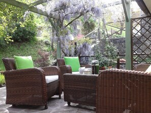 Terrace/patio -  Villa with own pool, mountain village with restaurant and shop. North of Lucca (Pieve Fosciana)