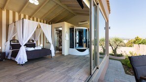 4 Schlafzimmer, Bügeleisen/Bügelbrett, Internetzugang, Bettwäsche