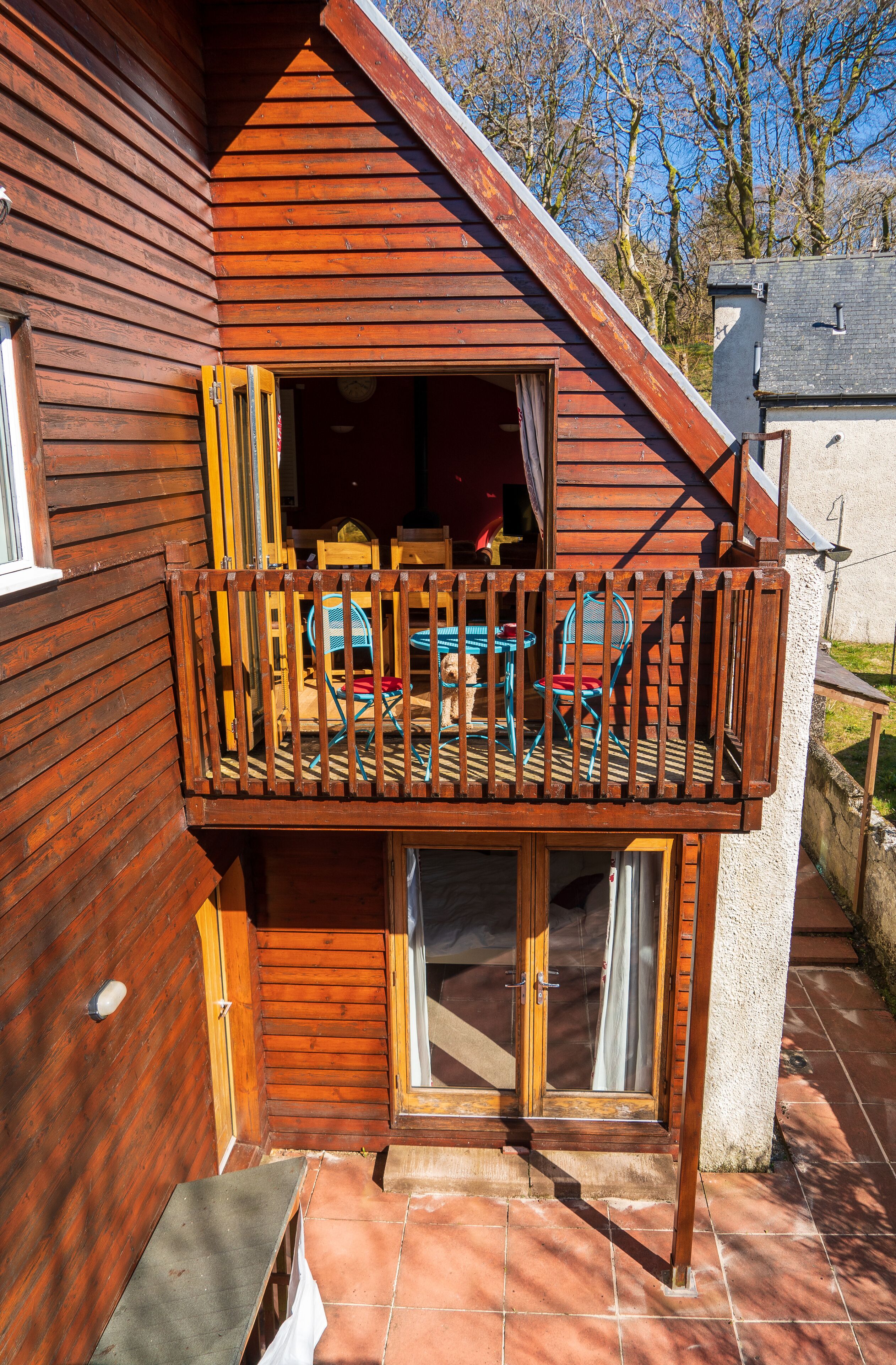 Self catering: luxury 4 -bedroom eco-home in beautiful Southern Uplands village